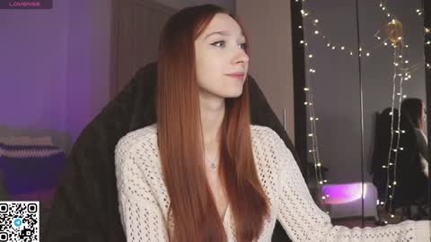 Snapshot of alisaa_01 chatting on 01.10.25 Alice                                   Fansly Alisa01 online show from 01.10.25