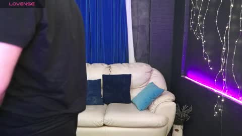 Snapshot of alisaaleks chatting on 02.10.25 Alisa Aleks online show from 02.10.25