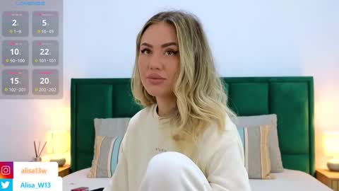 Alisa online show from 10.18.25