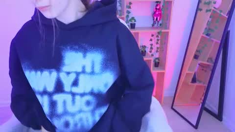 Alise online show from 09.22.25