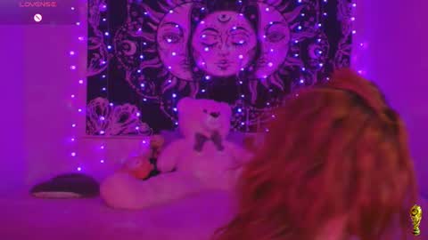 Snapshot of alisha17love chatting on 06.27.26 alisha17love online show from 06.27.26