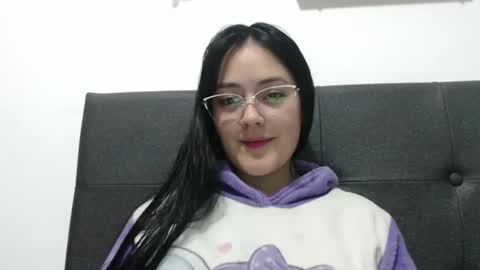 alisha_9997 online show from 10.12.25