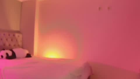 alisha_olsen_ online show from 09.09.25