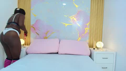 Alisha online show from 09.21.25