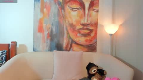 Alisha online show from 04.10.26