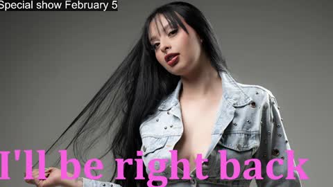 Snapshot of alisia_rose chatting on 02.05.25 Alice online show from 02.05.25