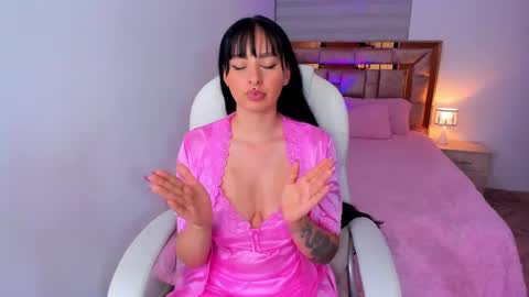 Snapshot of alisia_rose chatting on 02.16.25 Alice online show from 02.16.25