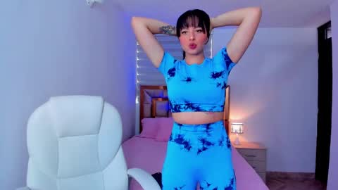 Snapshot of alisia_rose chatting on 03.02.25 Alice online show from 03.02.25