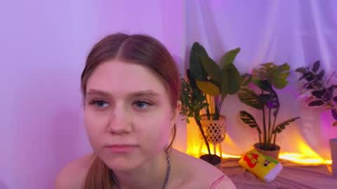 Alisia online show from 12.05.24