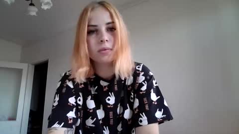 Alisa online show from 09.20.25