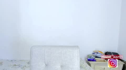 Snapshot of alison_ker chatting on 01.15.25 Sofias house online show from 01.15.25