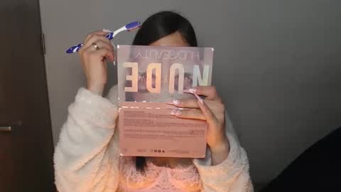 alison_squirts online show from 01.10.26