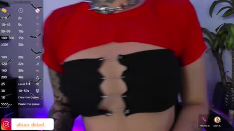 Snapshot of alison_wynter chatting on 10.07.25 alison_wynter online show from 10.07.25