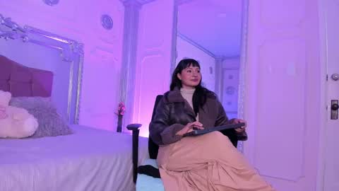 Alison Fishert online show from 12.19.24