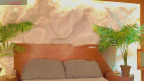 Alison Moon  online show from 04.12.26