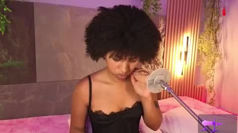 Mia online show from 01.19.26