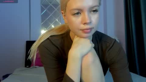 Alisa online show from 09.13.25