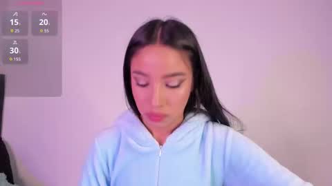 Mara  Isabel online show from 10.19.25