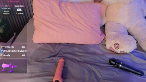 Alisse Miller online show from 02.17.25