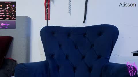 Snapshot of alisson0002 chatting on 10.12.25 alisson0002 online show from 10.12.25