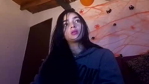 Alisson369  online show from 10.20.25