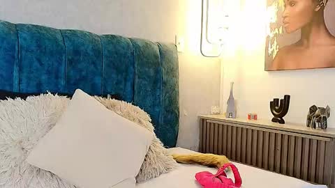 alisson_fox69 online show from 11.04.25