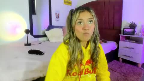 Snapshot of alisson_zafiro chatting on 01.07.25 Alisson IG alisson zafiro27 online show from 01.07.25