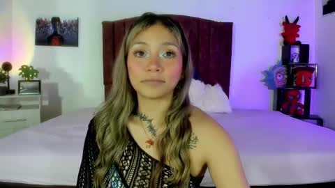 Snapshot of alisson_zafiro chatting on 01.15.25 Alisson IG alisson zafiro27 online show from 01.15.25