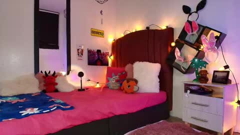 Snapshot of alisson_zafiro chatting on 03.11.25 Alisson IG alisson zafiro27 online show from 03.11.25