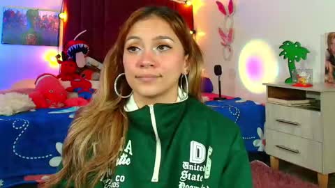 Snapshot of alisson_zafiro chatting on 09.10.25 Alisson IG alisson zafiro27 online show from 09.10.25