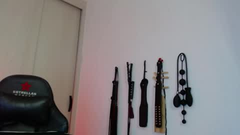 Alisson Beckett online show from 04.13.26