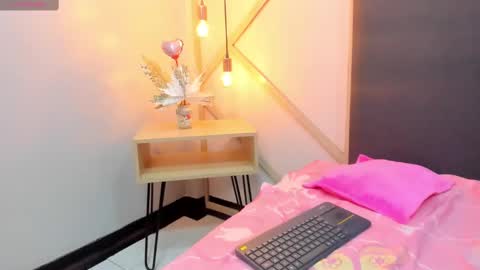 Snapshot of alissonmartin chatting on 02.27.25 alissonmartin online show from 02.27.25