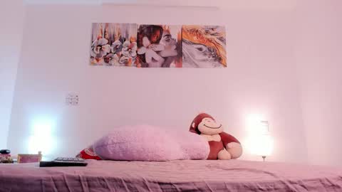 Goddess  online show from 09.17.25