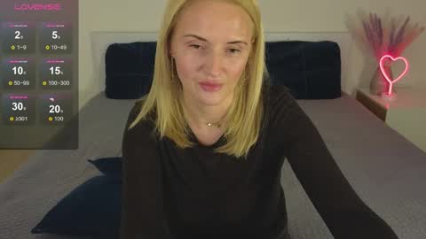 Snapshot of alisssarose chatting on 01.14.25 alisssarose online show from 01.14.25