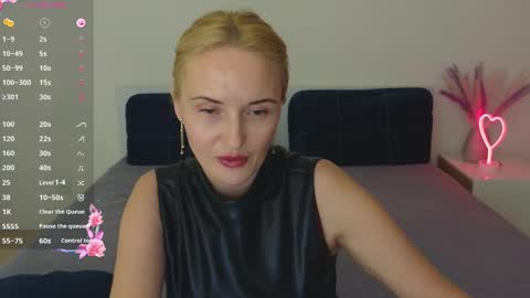 Snapshot of alisssarose chatting on 01.18.25 alisssarose online show from 01.18.25