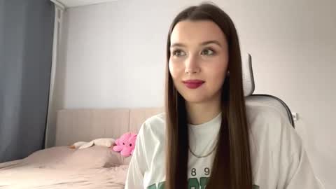 Annie online show from 11.21.25