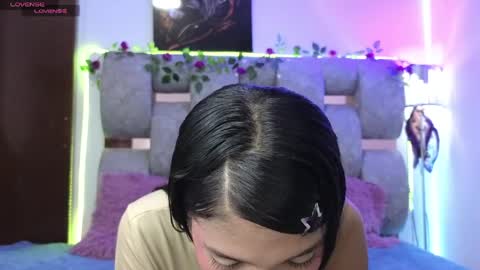 alix_kitty_ online show from 04.13.26