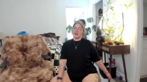 alix_valentine online show from 11.07.25