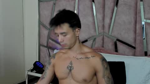 Snapshot of alixmartin1 chatting on 09.28.25 alix online show from 09.28.25