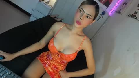 Snapshot of aliyah_bucks chatting on 06.08.26 hello your lovely ALIYAH online show from 06.08.26