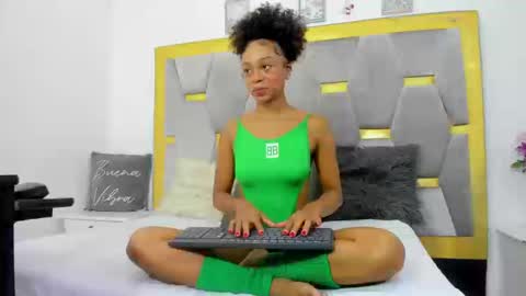 Aliyah... online show from 03.21.26