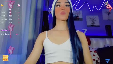 Snapshot of aliz_free chatting on 01.05.25 aliz_free online show from 01.05.25