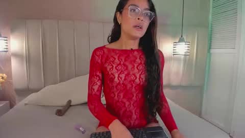 alizza_ online show from 09.09.25