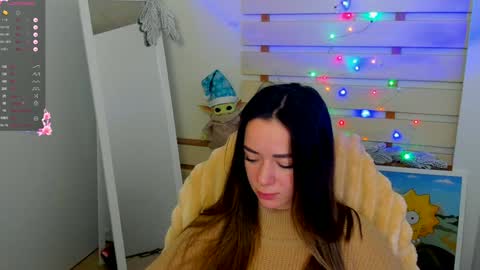 Snapshot of allana_dream chatting on 12.15.24 Allana online show from 12.15.24