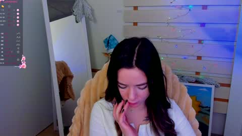 Snapshot of allana_dream chatting on 01.09.25 Allana online show from 01.09.25