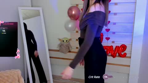 Snapshot of allana_dream chatting on 02.19.25 Allana online show from 02.19.25