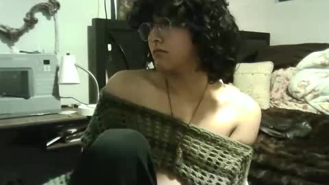 Snapshot of alleg359 chatting on 10.23.25 Sweetener online show from 10.23.25