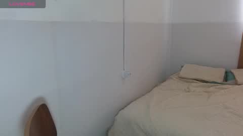 Snapshot of allegra_ferragamo chatting on 09.09.25 Ale online show from 09.09.25