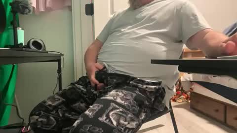 Allergictolove online show from 11.01.25