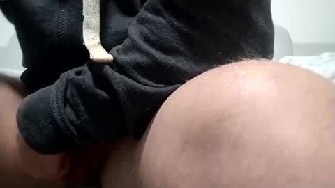 alles594462 online show from 12.18.24